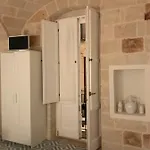Casa E Bottega