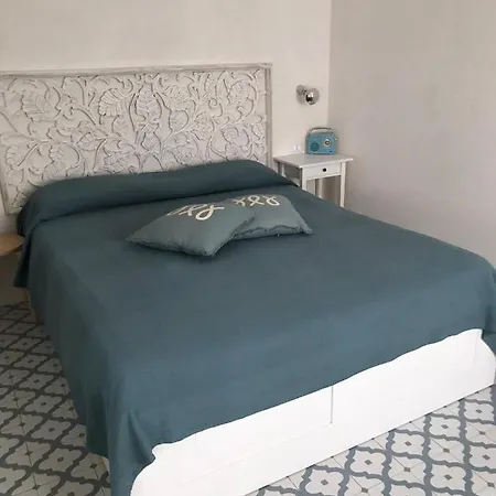 Couette-café Casa E Bottega 3*